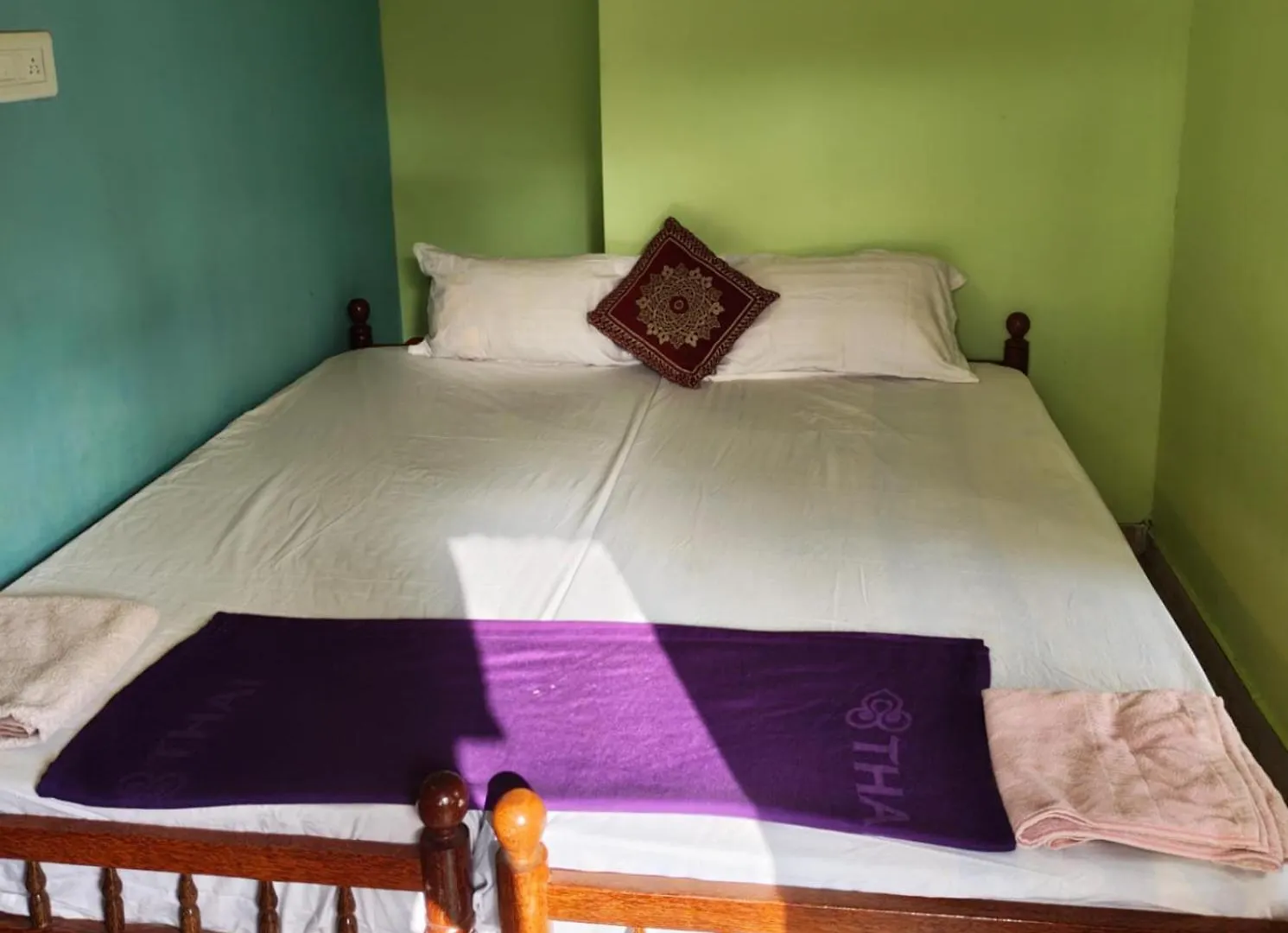 לינה וארוחת בוקר Kochi Idann Homestay הודו